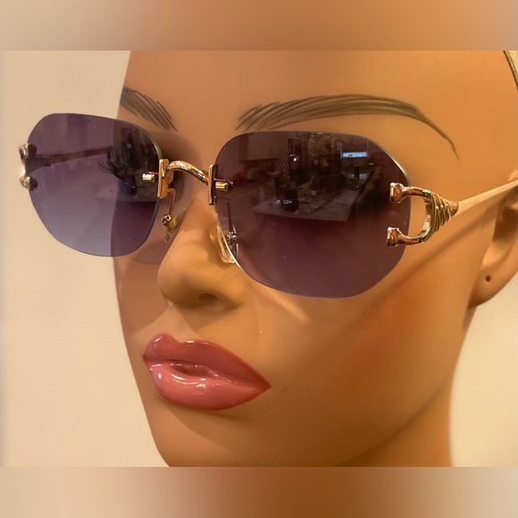 Rimless Luxury Sunglasses - Picture 3 of 3